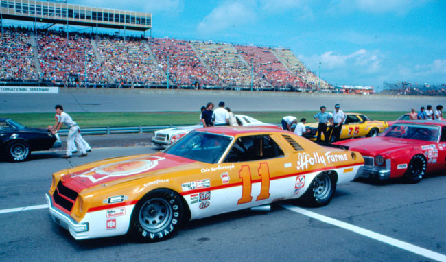 1977-michigan-500-junior-and-cale-dean-s-garage