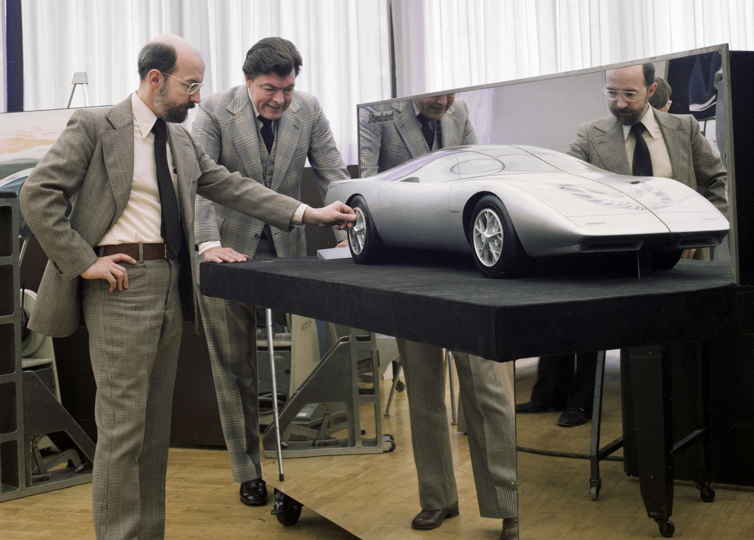 Porter-Holls-Scale-model-Pg.-106